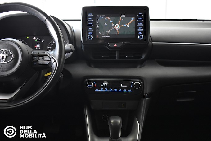 TOYOTA Yaris 1.5 Hybrid 5 porte Active